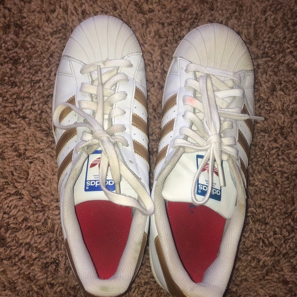 Adidas Superstar Sneakers
